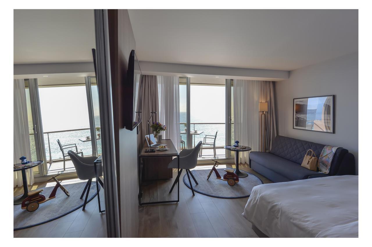 Radisson Blu Hotel Nice Bagian luar foto